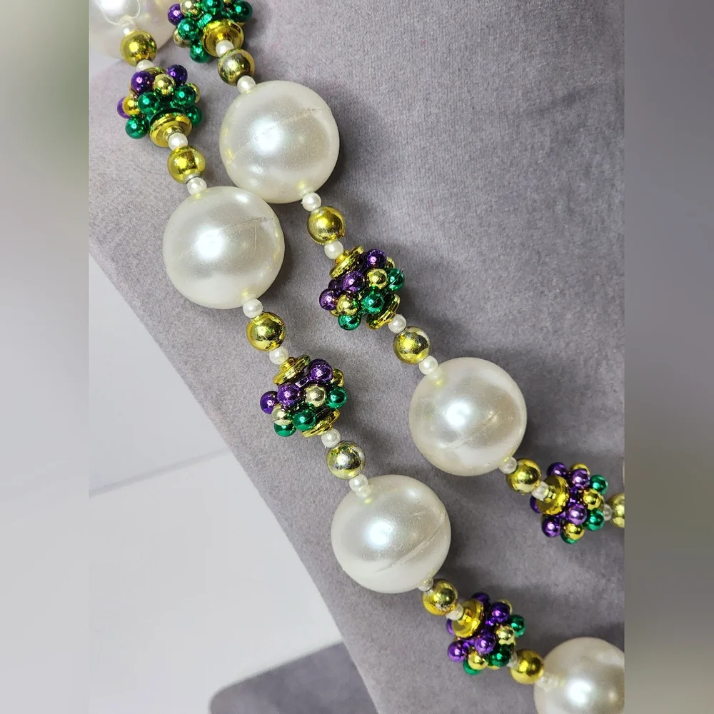 Big Chunky Mardi Gras Pearl Strand Necklace